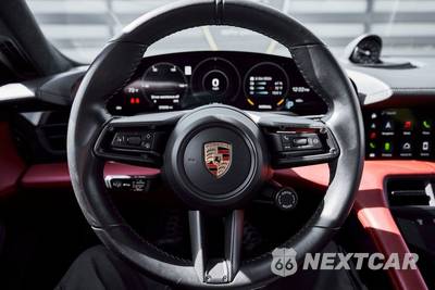 2020 Porsche Taycan Turbo - zdjęcie 54 z 80 - miniatura