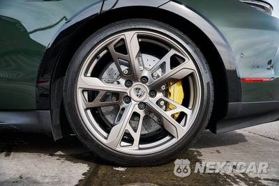 2026 Porsche Taycan Cross Turismo Turbo S - zdjęcie 27 z 89 - miniatura