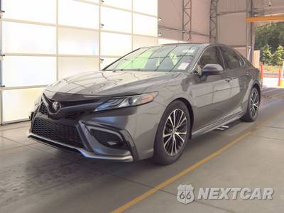 2022 Toyota Camry XSE - zdjęcie 1 z 20 - miniatura