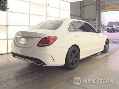 2015 Mercedes-Benz C 400 4MATIC Sedan - zdjęcie 4 z 21 - miniatura