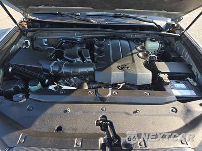 2020 Toyota 4Runner Limited - zdjęcie 16 z 26 - miniatura