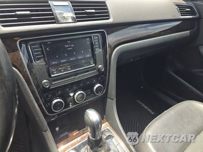 2015 Volkswagen Passat 1.8T SEL Premium - zdjęcie 11 z 18 - miniatura