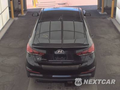 2017 Hyundai Elantra SE Sedan - zdjęcie 5 z 20 - miniatura