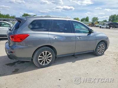 2018 Nissan Pathfinder SV - zdjęcie 3 z 13 - miniatura