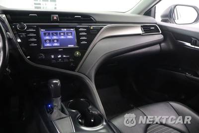 2020 Toyota Camry SE Nightshade - zdjęcie 27 z 40 - miniatura