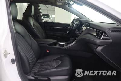 2020 Toyota Camry SE Nightshade - zdjęcie 20 z 40 - miniatura