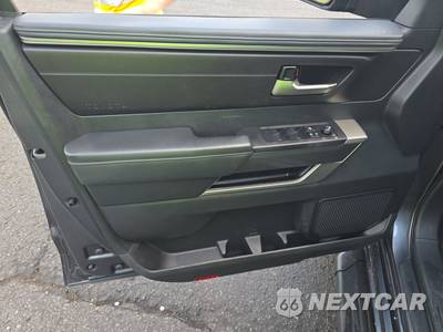 2023 Toyota Tundra SR5 Crew Cab Short Bed - zdjęcie 9 z 26 - miniatura