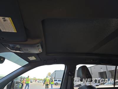 2022 Volkswagen Tiguan SE R-Line Black - zdjęcie 18 z 30 - miniatura