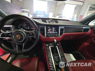 2017 Porsche Macan Turbo - zdjęcie 11 z 24 - miniatura