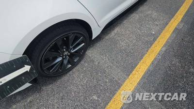 2024 Toyota Corolla Hybrid SE Sedan - zdjęcie 24 z 27 - miniatura