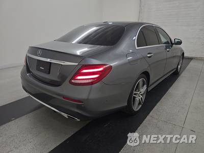 2018 Mercedes-Benz E 300 Sedan - zdjęcie 4 z 31 - miniatura