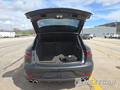 2017 Porsche Macan S - zdjęcie 17 z 31 - miniatura