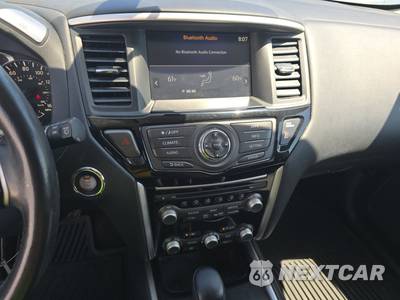 2020 Nissan Pathfinder SV - zdjęcie 11 z 30 - miniatura
