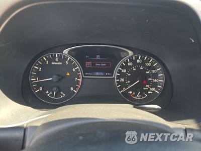 2020 Nissan Pathfinder SV - zdjęcie 12 z 30 - miniatura