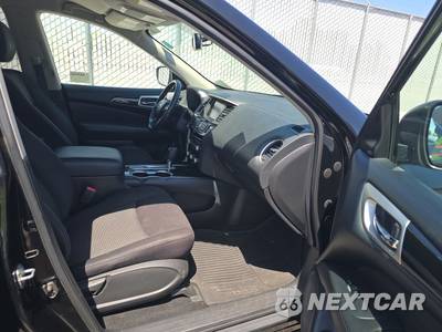 2020 Nissan Pathfinder SV - zdjęcie 8 z 30 - miniatura