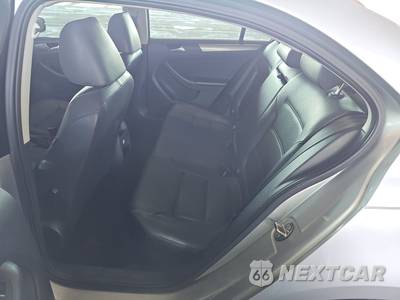 2015 Volkswagen Jetta SE w/Connectivity - zdjęcie 13 z 24 - miniatura
