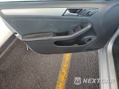 2015 Volkswagen Jetta SE w/Connectivity - zdjęcie 9 z 24 - miniatura