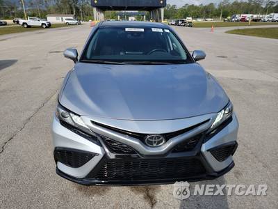 2023 Toyota Camry XSE - zdjęcie 2 z 22 - miniatura