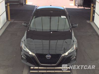 2020 Nissan Altima SR - zdjęcie 2 z 22 - miniatura