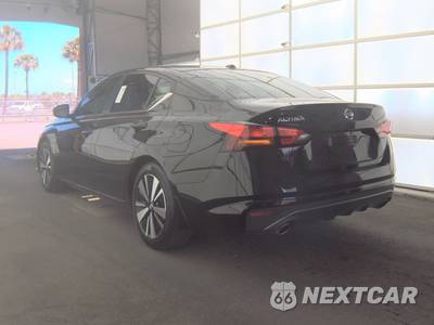 2020 Nissan Altima SR - zdjęcie 6 z 22 - miniatura