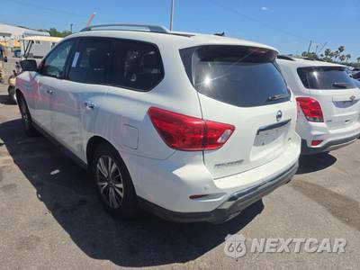 2018 Nissan Pathfinder SL - zdjęcie 4 z 21 - miniatura