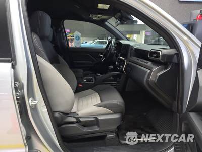 2024 Toyota Tacoma TRD Sport Crew Cab Medium Bed - zdjęcie 8 z 26 - miniatura