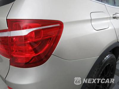 2017 BMW X3 Sports Activity Vehicle xDrive35i XLINE - zdjęcie 31 z 50 - miniatura