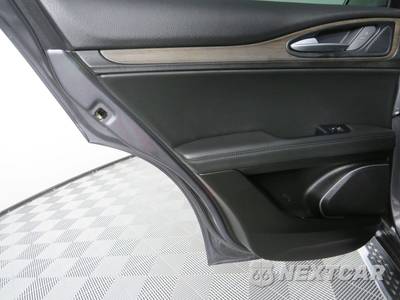 2018 Alfa Romeo Stelvio Ti - zdjęcie 45 z 50 - miniatura