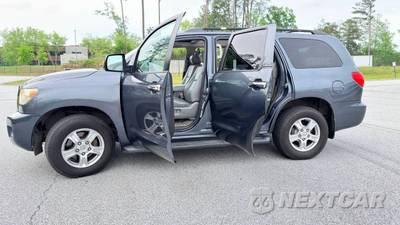 2008 Toyota Sequoia Limited - zdjęcie 23 z 27 - miniatura