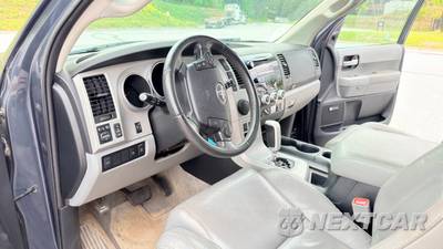 2008 Toyota Sequoia Limited - zdjęcie 15 z 27 - miniatura