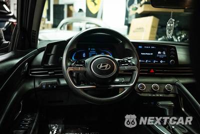 2025 Hyundai Elantra SE - zdjęcie 14 z 24 - miniatura