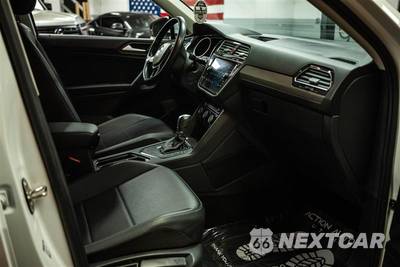 2019 Volkswagen Tiguan SE - zdjęcie 13 z 28 - miniatura