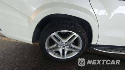 2014 Mercedes-Benz GL 550 4MATIC - zdjęcie 28 z 35 - miniatura