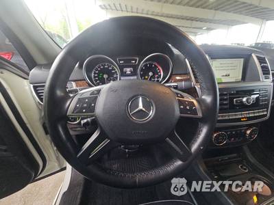 2014 Mercedes-Benz GL 550 4MATIC - zdjęcie 10 z 35 - miniatura