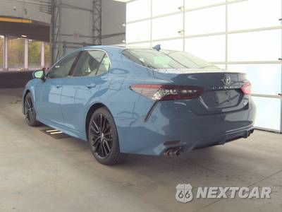 2024 Toyota Camry XSE - zdjęcie 6 z 20 - miniatura