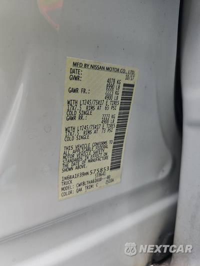 2017 Nissan TITAN XD SV Crew Cab Medium Bed - zdjęcie 15 z 34 - miniatura