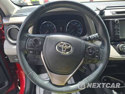 2017 Toyota RAV4 Limited - zdjęcie 10 z 24 - miniatura