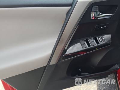 2017 Toyota RAV4 Limited - zdjęcie 9 z 24 - miniatura