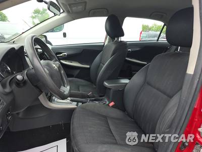 2013 Toyota Corolla S - zdjęcie 7 z 37 - miniatura