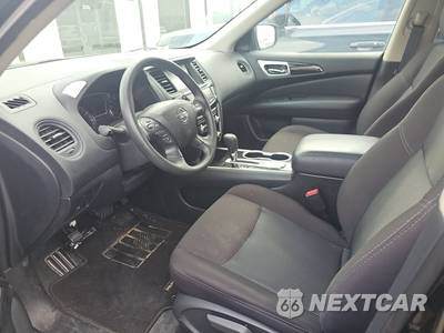 2020 Nissan Pathfinder S - zdjęcie 7 z 19 - miniatura