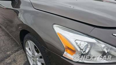 2013 Nissan Altima 3.5 S Sedan - zdjęcie 9 z 11 - miniatura
