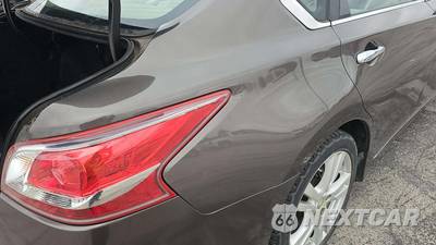 2013 Nissan Altima 3.5 S Sedan - zdjęcie 8 z 11 - miniatura