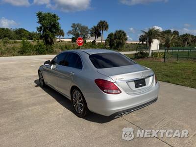 2016 Mercedes-Benz C 300 - zdjęcie 7 z 14 - miniatura