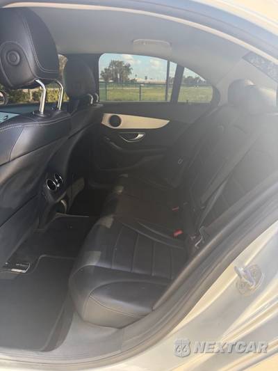 2016 Mercedes-Benz C 300 - zdjęcie 11 z 14 - miniatura