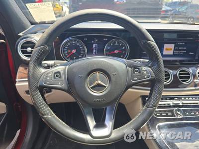 2017 Mercedes-Benz E 300 Sport Sedan - zdjęcie 10 z 18 - miniatura