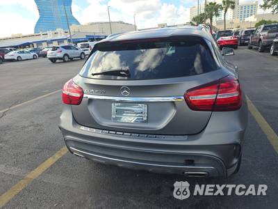 2018 Mercedes-Benz GLA 250 - zdjęcie 5 z 18 - miniatura