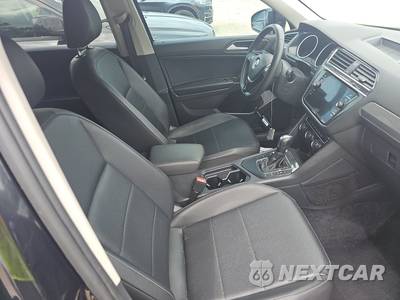 2020 Volkswagen Tiguan SE - zdjęcie 8 z 38 - miniatura