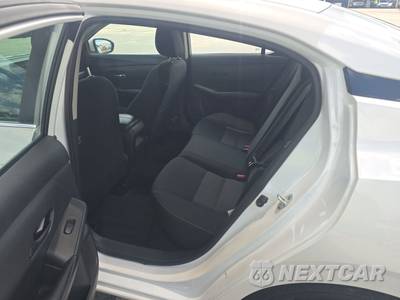 2024 Nissan Sentra SV - zdjęcie 13 z 21 - miniatura