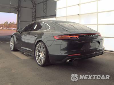 2017 Porsche Panamera Turbo - zdjęcie 8 z 41 - miniatura