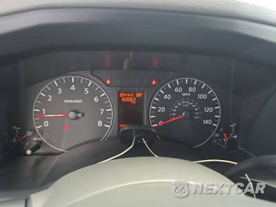 2019 Nissan NV2500 HD Cargo SV Standard Roof 146.1" WB - zdjęcie 12 z 17 - miniatura